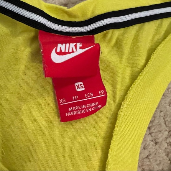 Nike Workout Tank Top Size XS - Picture 4 of 5